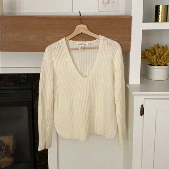 H&M Sweaters - Cream H&M sweater